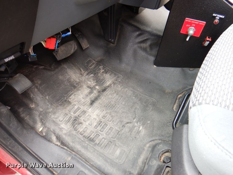 image for item DM6059 2015 Ford F450 Super Duty  ambulance