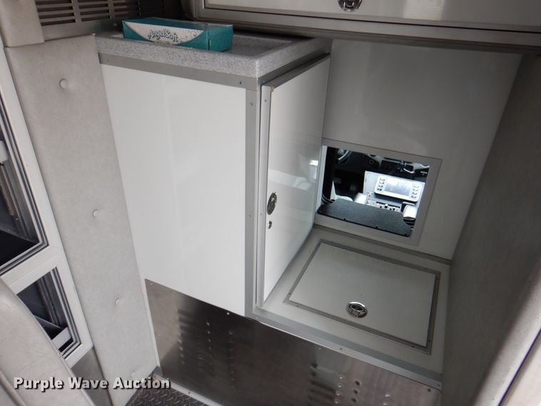 image for item DM6059 2015 Ford F450 Super Duty  ambulance