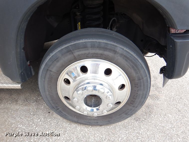 image for item DM6059 2015 Ford F450 Super Duty  ambulance