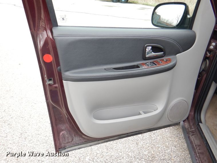 image for item DM6060 2008 Chevrolet Uplander LS  van