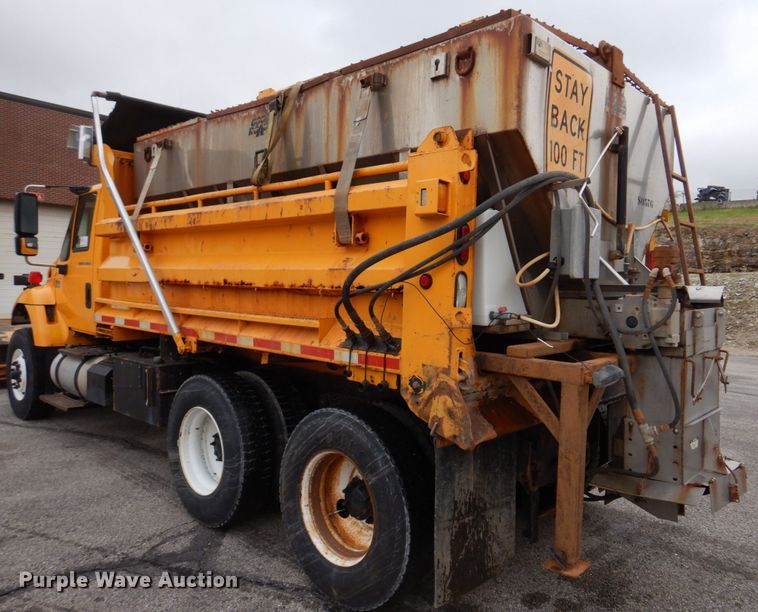 image for item DM7275 2006 International 7400  dump truck