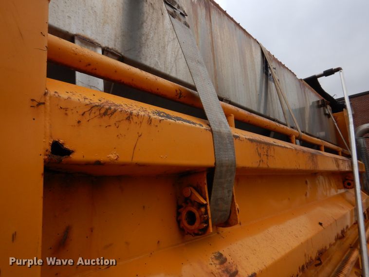 image for item DM7275 2006 International 7400  dump truck