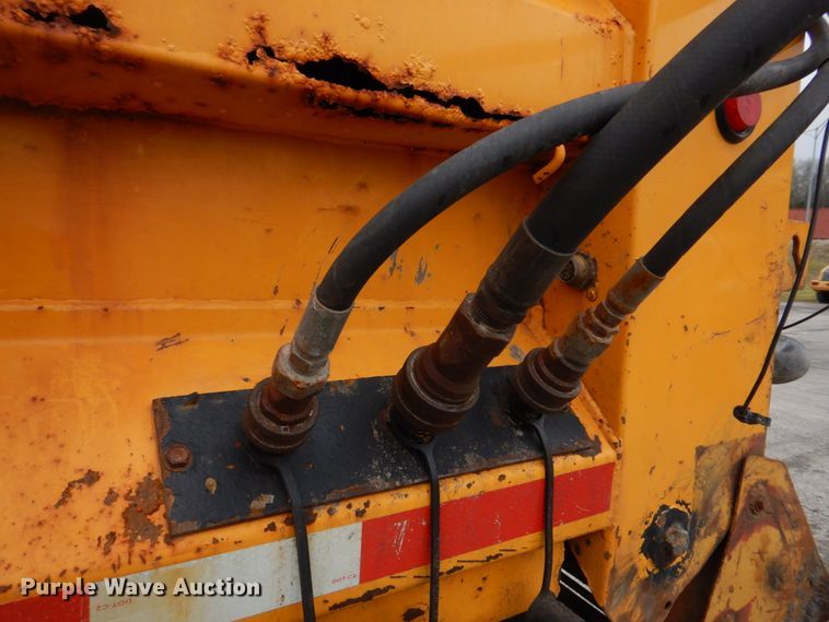 image for item DM7275 2006 International 7400  dump truck