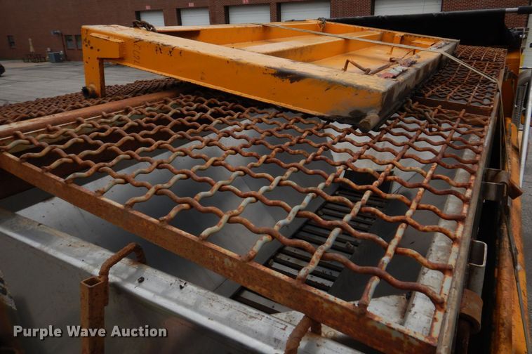 image for item DM7275 2006 International 7400  dump truck