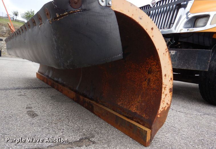 image for item DM7275 2006 International 7400  dump truck