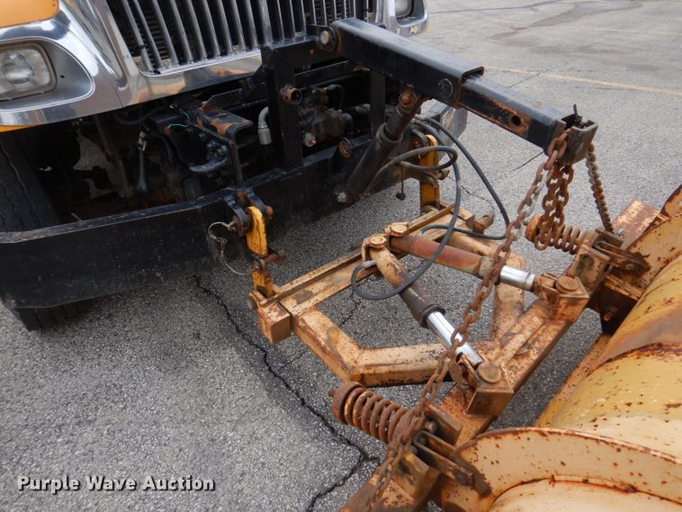 image for item DM7275 2006 International 7400  dump truck