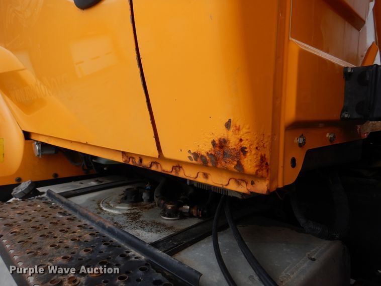 image for item DM7275 2006 International 7400  dump truck