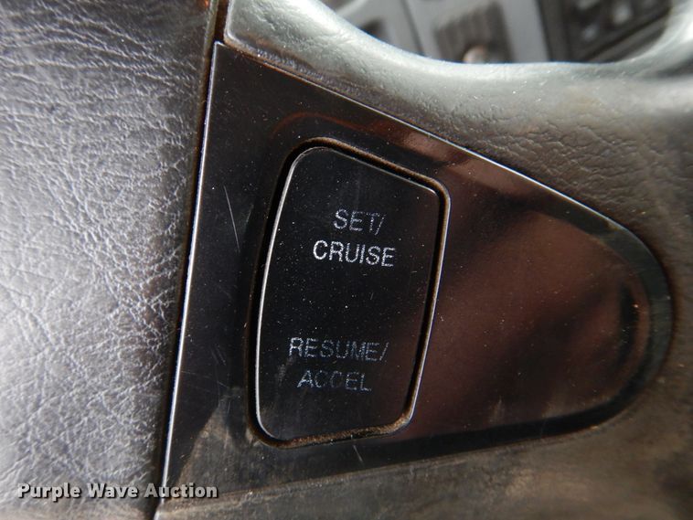 image for item DM7275 2006 International 7400  dump truck