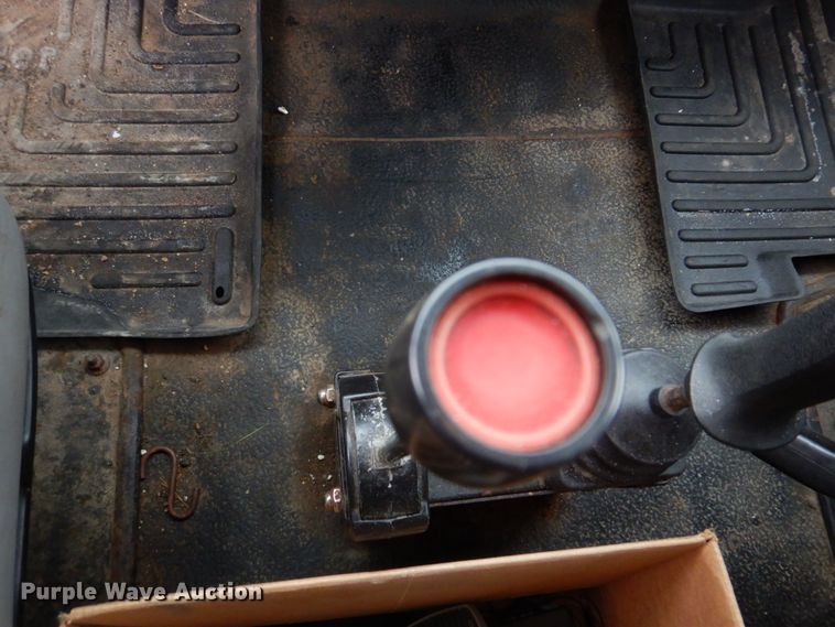 image for item DM7275 2006 International 7400  dump truck