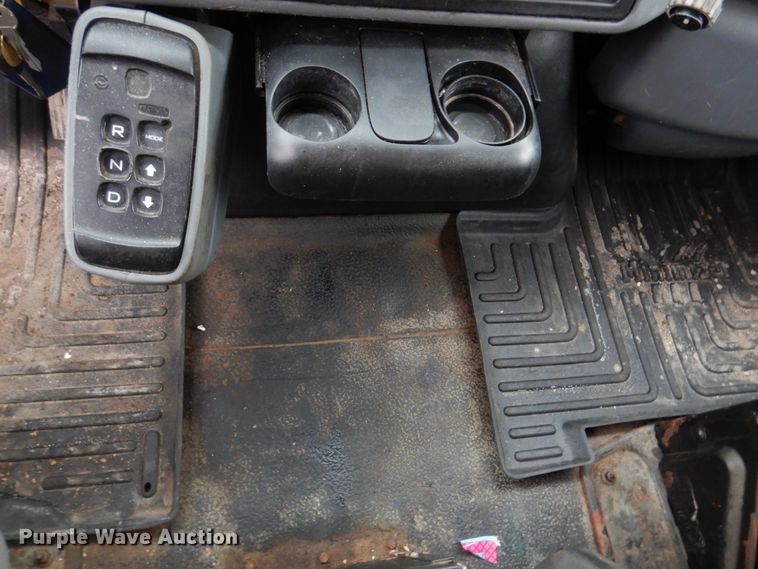 image for item DM7275 2006 International 7400  dump truck