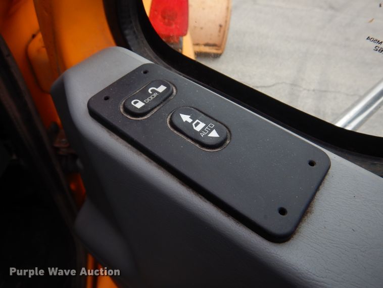 image for item DM7275 2006 International 7400  dump truck