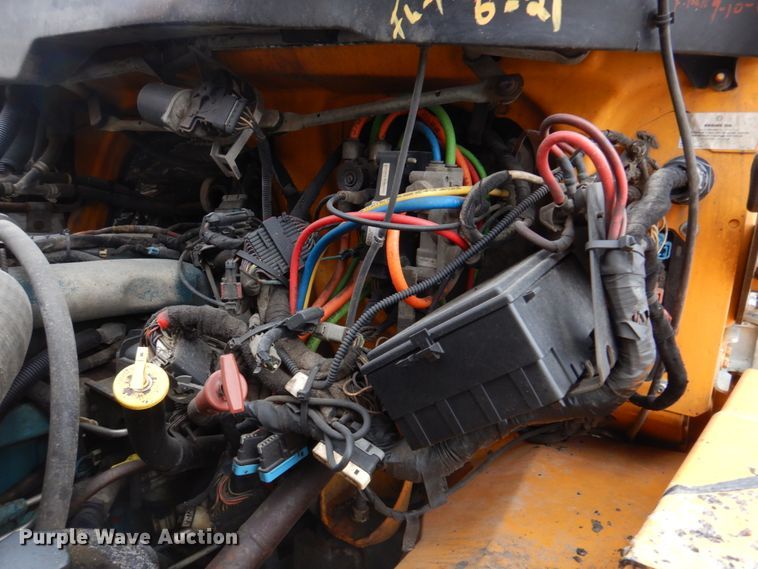 image for item DM7275 2006 International 7400  dump truck