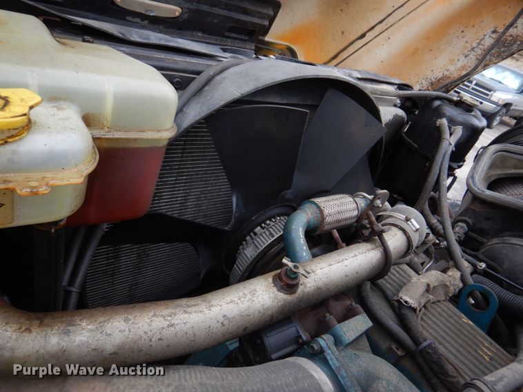 image for item DM7275 2006 International 7400  dump truck