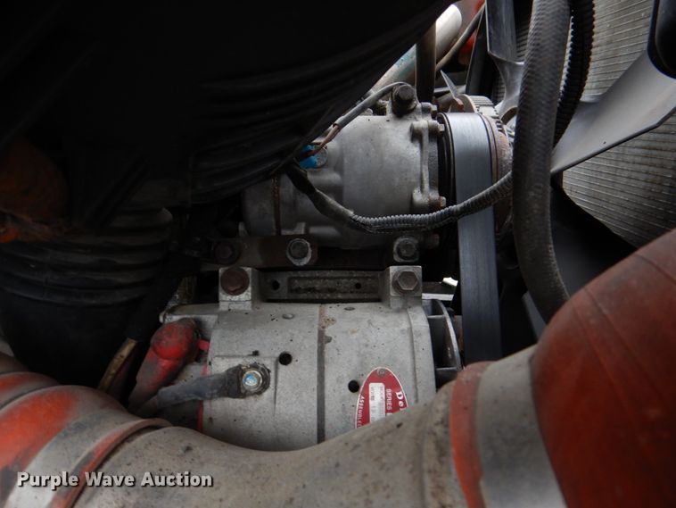 image for item DM7275 2006 International 7400  dump truck