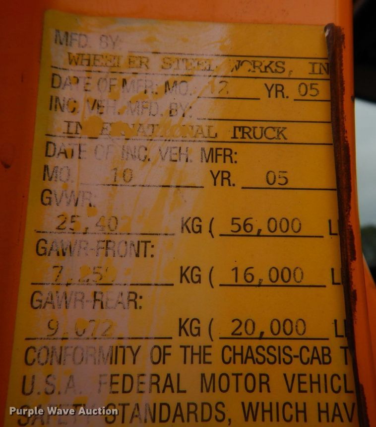 image for item DM7275 2006 International 7400  dump truck