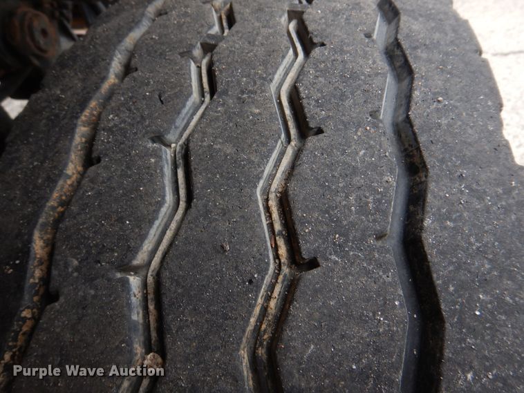 image for item DM7275 2006 International 7400  dump truck