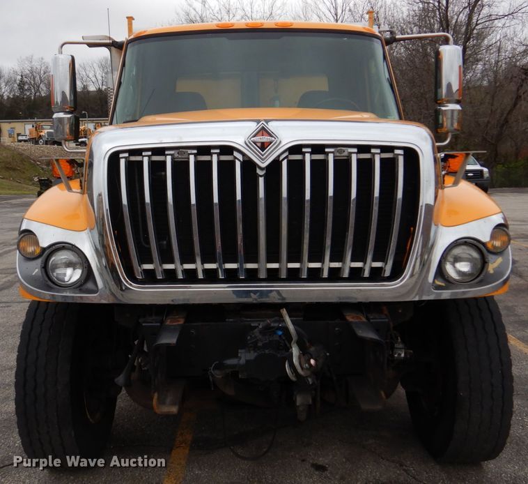 image for item DM7276 2011 International WorkStar 7500  dump truck