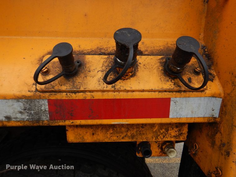 image for item DM7276 2011 International WorkStar 7500  dump truck