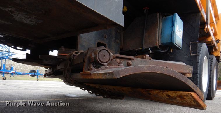 image for item DM7276 2011 International WorkStar 7500  dump truck