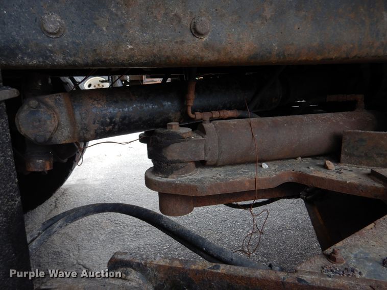 image for item DM7276 2011 International WorkStar 7500  dump truck