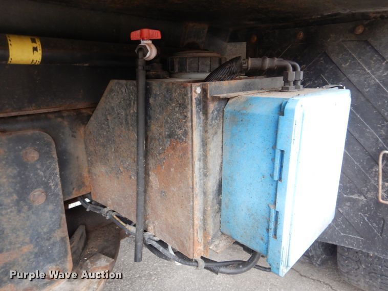 image for item DM7276 2011 International WorkStar 7500  dump truck