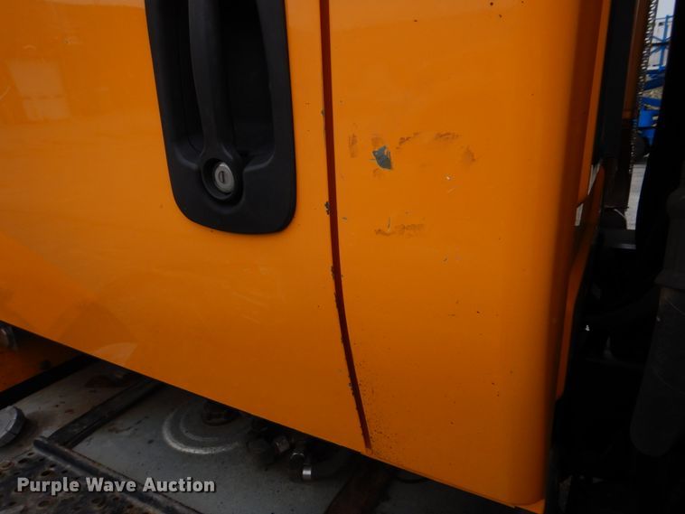 image for item DM7276 2011 International WorkStar 7500  dump truck