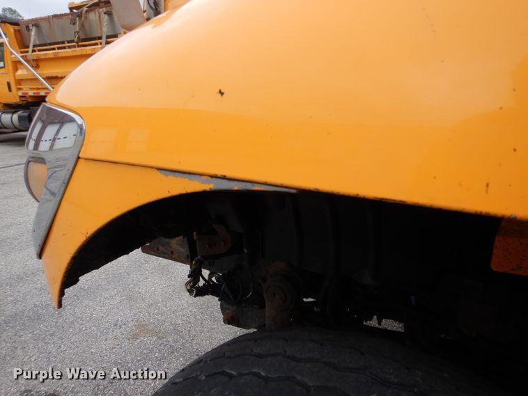 image for item DM7276 2011 International WorkStar 7500  dump truck