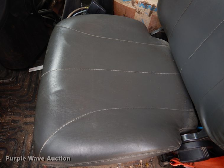 image for item DM7276 2011 International WorkStar 7500  dump truck