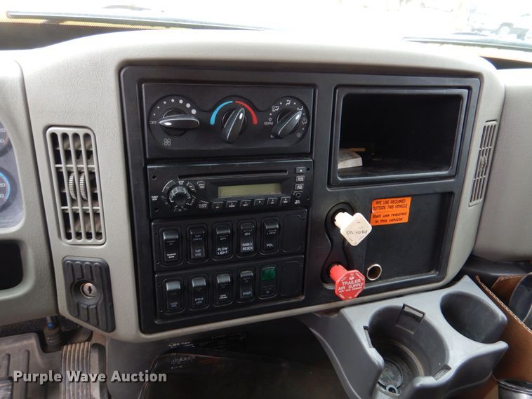 image for item DM7276 2011 International WorkStar 7500  dump truck