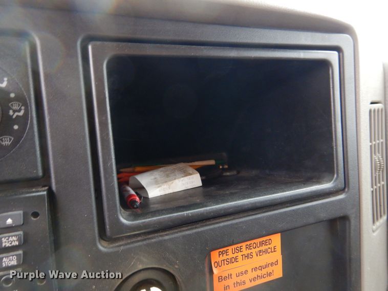 image for item DM7276 2011 International WorkStar 7500  dump truck