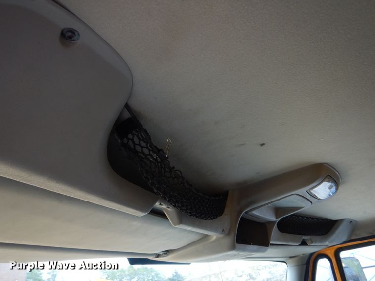 image for item DM7276 2011 International WorkStar 7500  dump truck