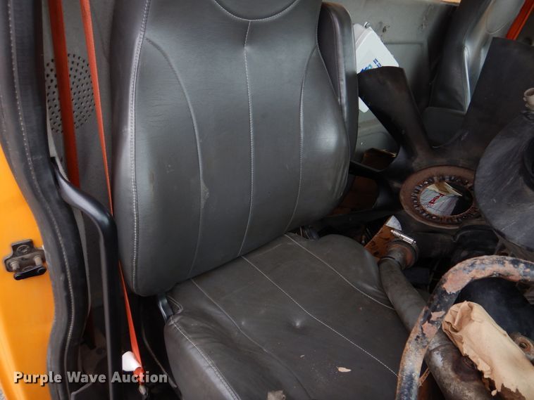 image for item DM7276 2011 International WorkStar 7500  dump truck