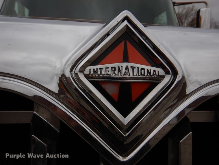 image for item DM7276 2011 International WorkStar 7500  dump truck