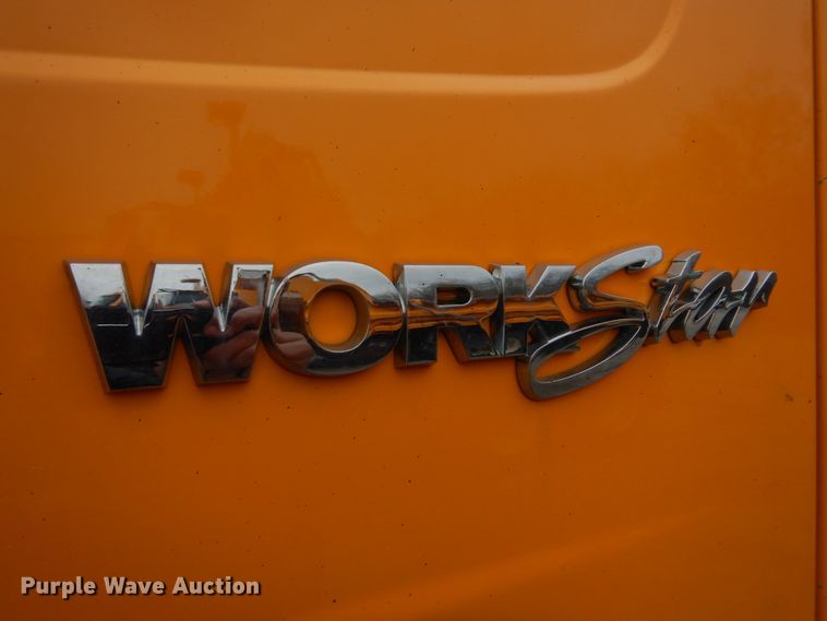 image for item DM7276 2011 International WorkStar 7500  dump truck