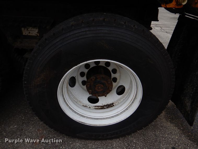 image for item DM7276 2011 International WorkStar 7500  dump truck