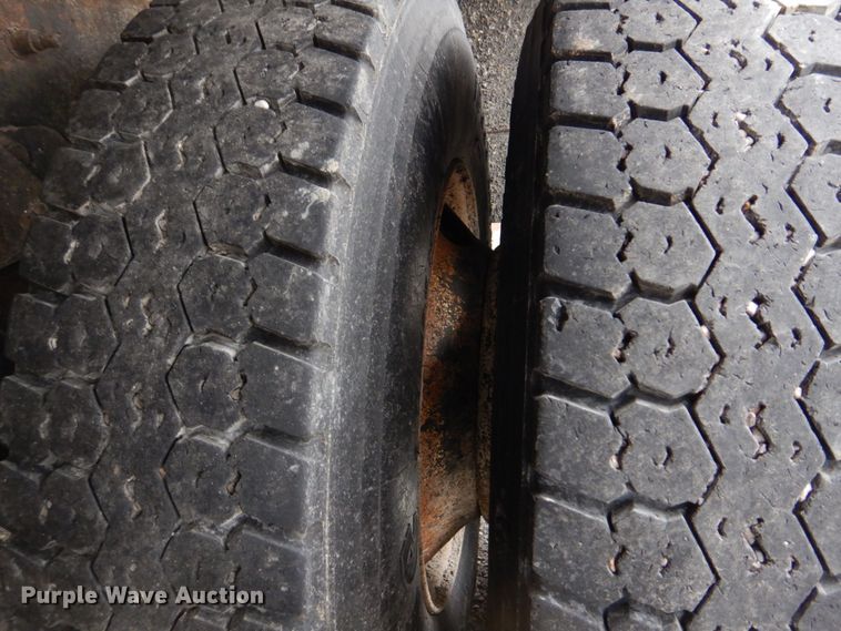 image for item DM7276 2011 International WorkStar 7500  dump truck