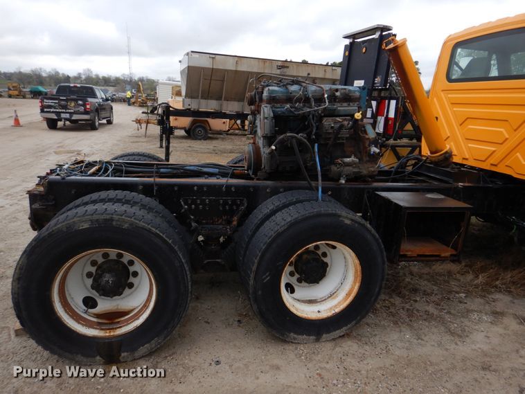 image for item DM7277 2006 International 7500  truck cab and chassis