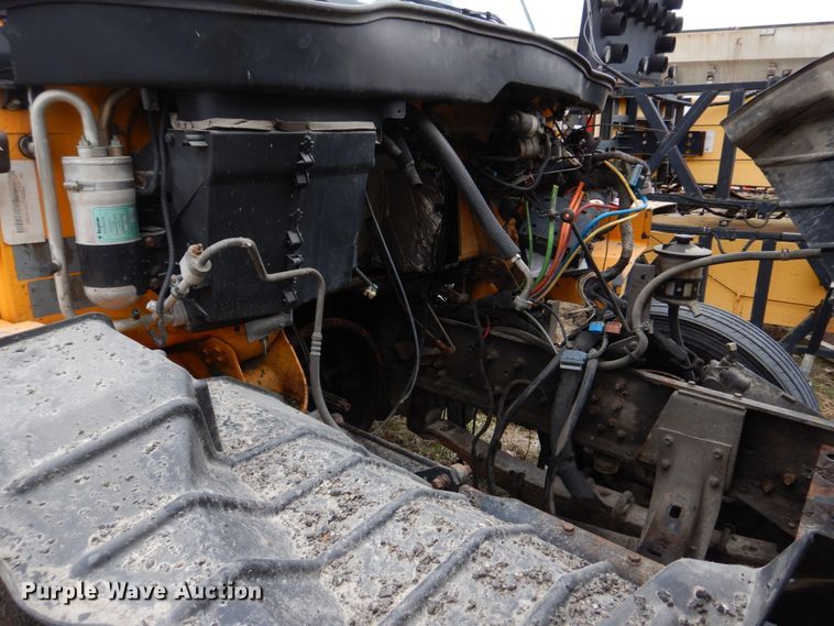 image for item DM7277 2006 International 7500  truck cab and chassis
