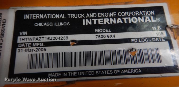 image for item DM7277 2006 International 7500  truck cab and chassis