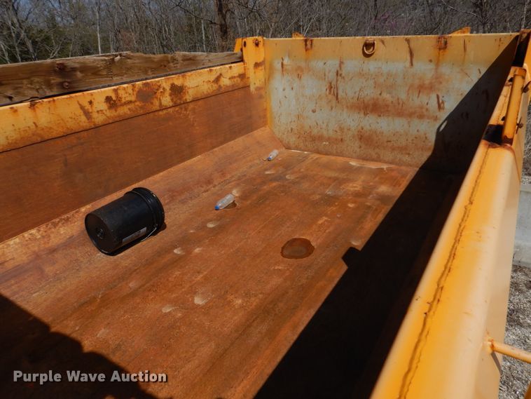 image for item DM7280 2006 International 7400  dump truck