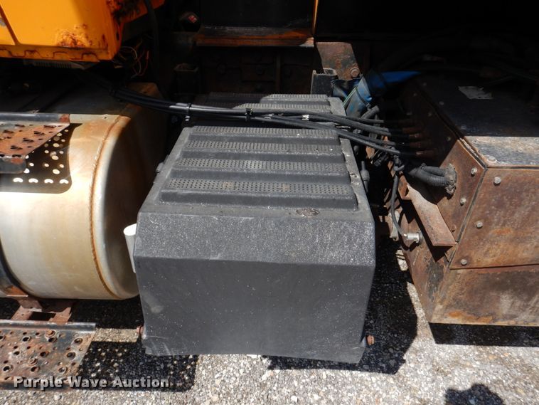 image for item DM7280 2006 International 7400  dump truck