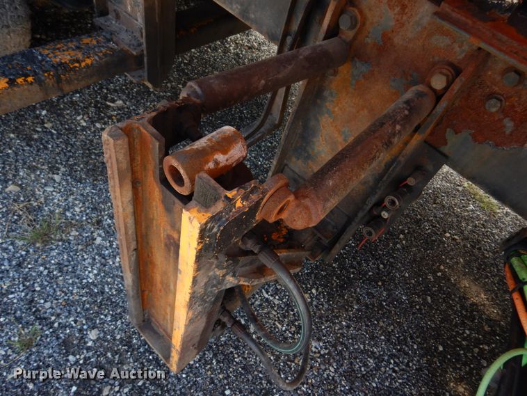 image for item DM7280 2006 International 7400  dump truck