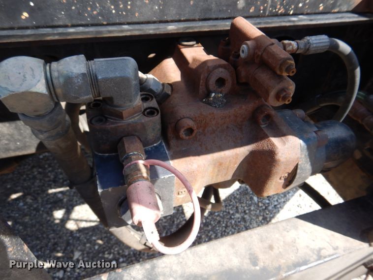 image for item DM7280 2006 International 7400  dump truck