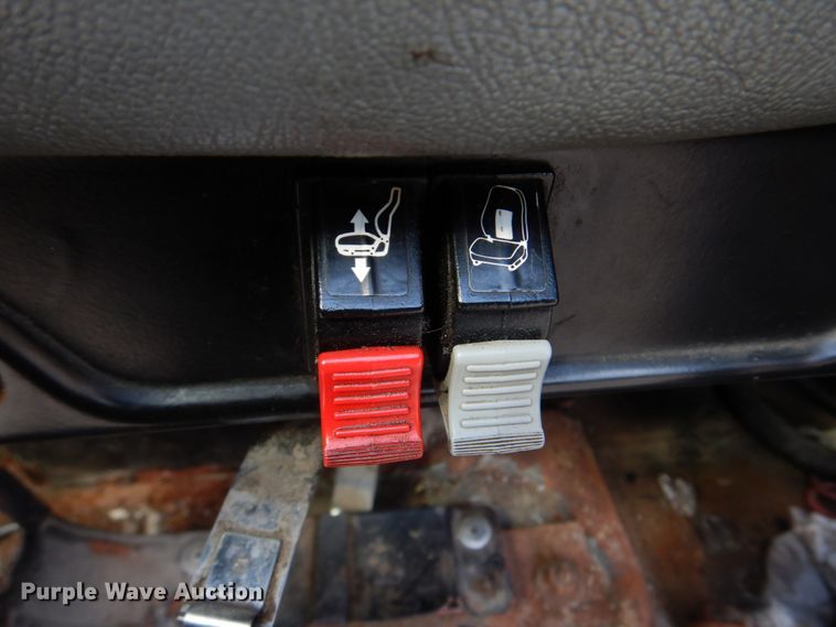 image for item DM7280 2006 International 7400  dump truck