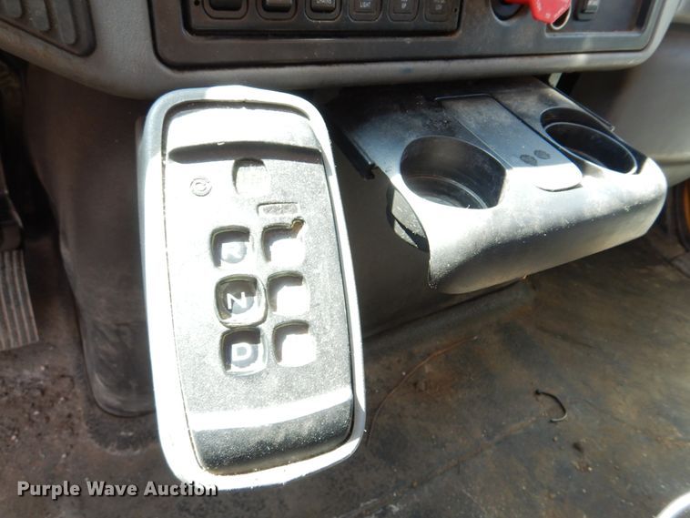 image for item DM7280 2006 International 7400  dump truck