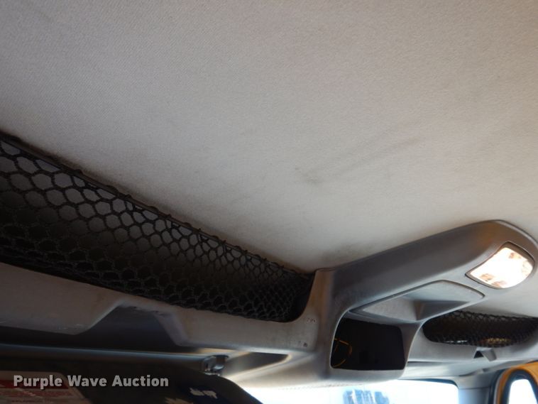 image for item DM7280 2006 International 7400  dump truck