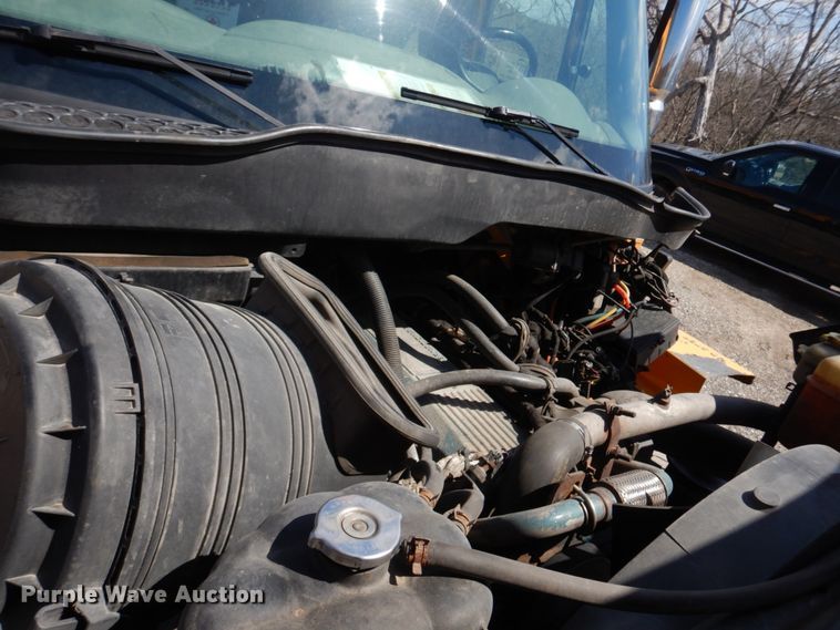 image for item DM7280 2006 International 7400  dump truck