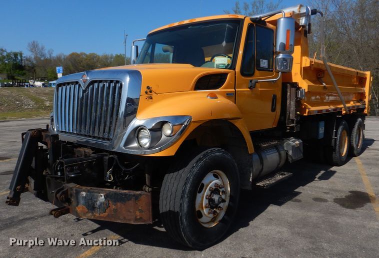 image for item DM7307 2009 International WorkStar 7500  dump truck
