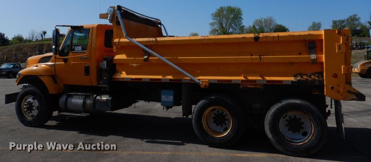 image for item DM7307 2009 International WorkStar 7500  dump truck