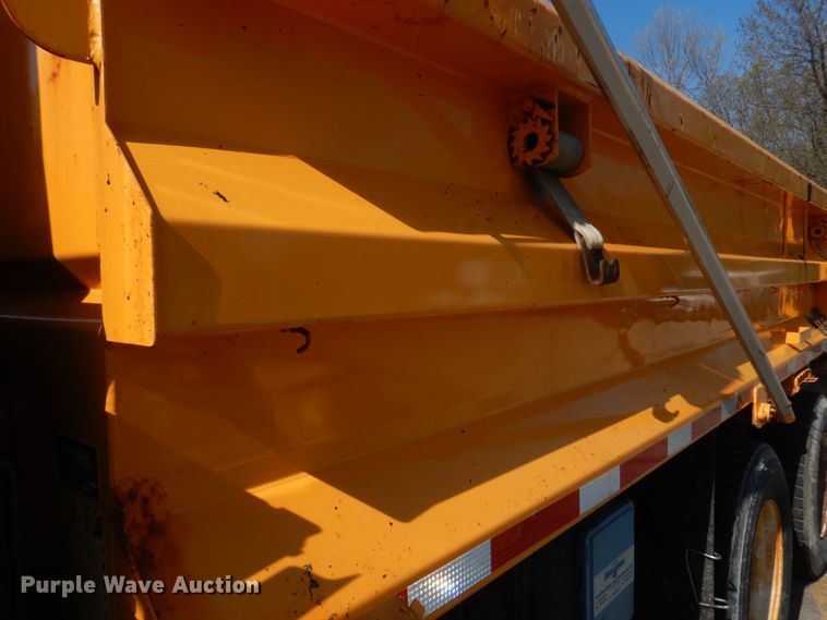 image for item DM7307 2009 International WorkStar 7500  dump truck